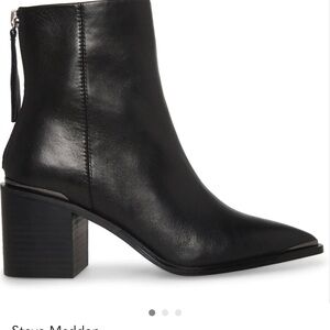 Steve Madden Amber Black Leather Booties